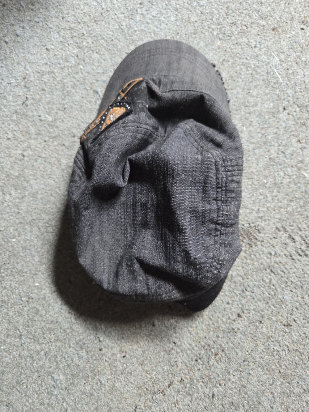 Structure Black Men’s Casual Cap with Brown Patch Detail